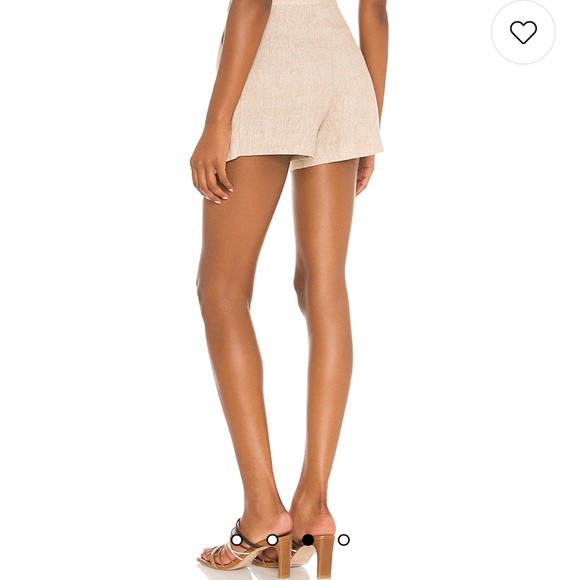 BCBGeneration Twill Short in Toffee - Picture 3 of 8